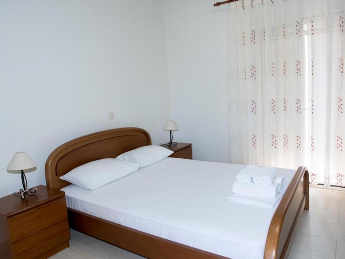 Manoleas Villas - Apartment 3 Stoúpa Eksteriør bilde